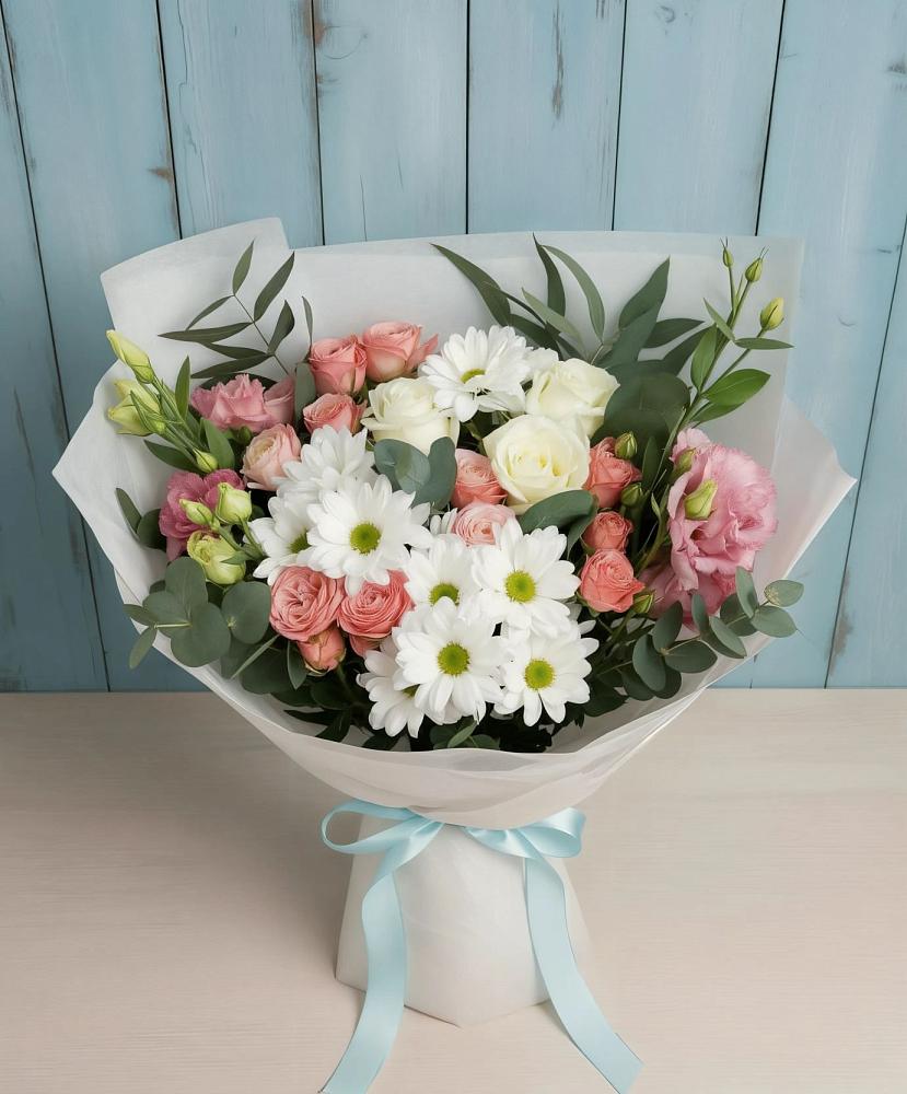 Букет цветов из: Розы, Лизиантусы и Хризантемы в Урухской