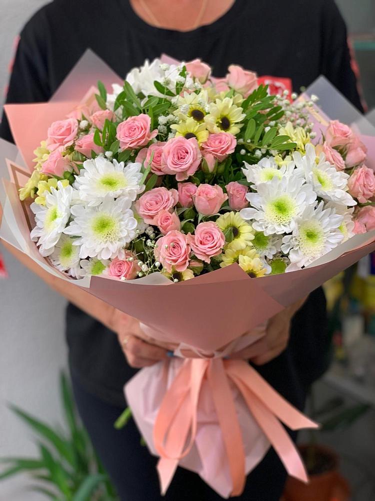 Букет цветов из: Розы и Хризантемы в Урухской