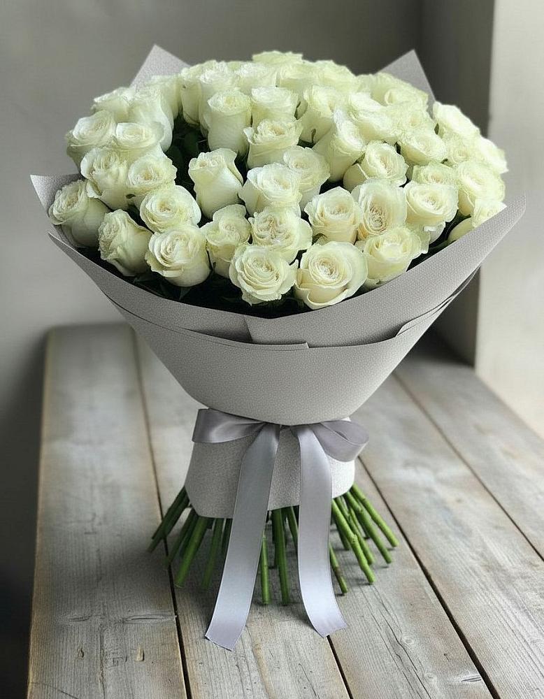 Букет 35 Белых роз в Урухской