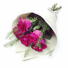 Букет цветов из:  Розы в Урухской