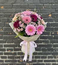 Букет цветов из:  Герберы и Хризантемы #REPLACE_PRED# Урухской