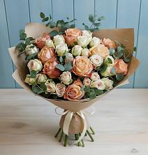 Букет цветов из:  Альстромерии и Розы в Урухской