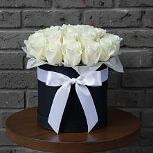 Цветочная композиция из Розы в шляпной коробке в Урухской